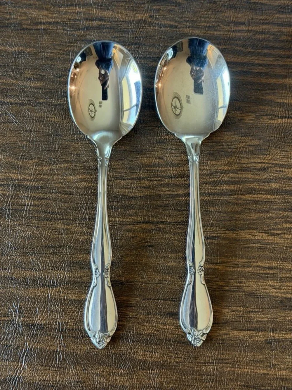 Set of 2 Oneida Community Chatelaine Stainless Sugar Spoons Replacement Flatware